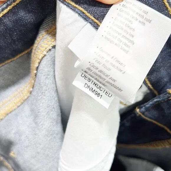 NWOT PAIGE “Hoxton Ankle” Heidi Deconstructed Jeans size 27
